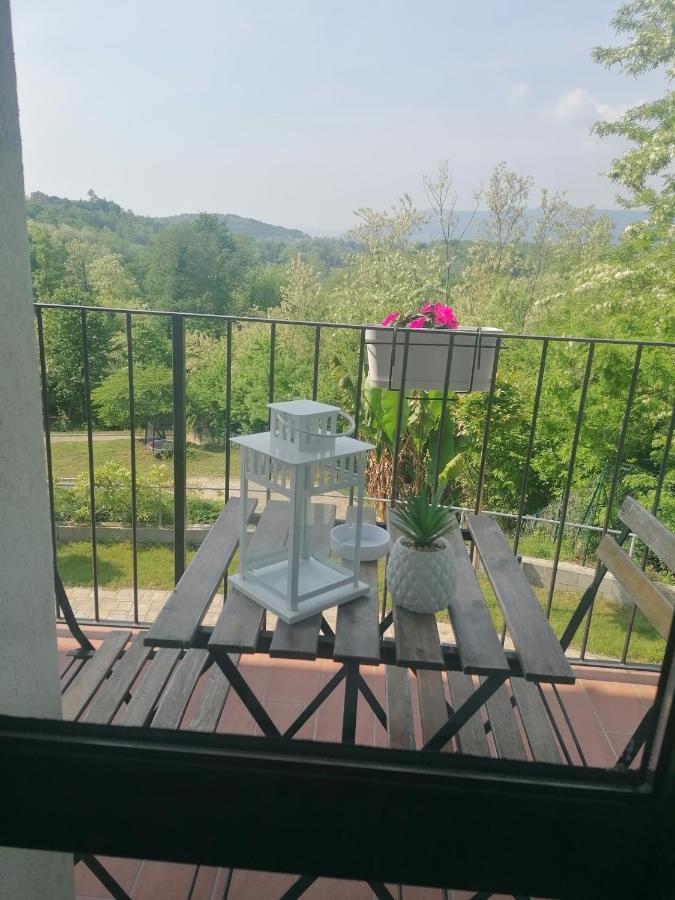 Bed and Breakfast Il Ciliegio Di Zoe Cerro  Esterno foto